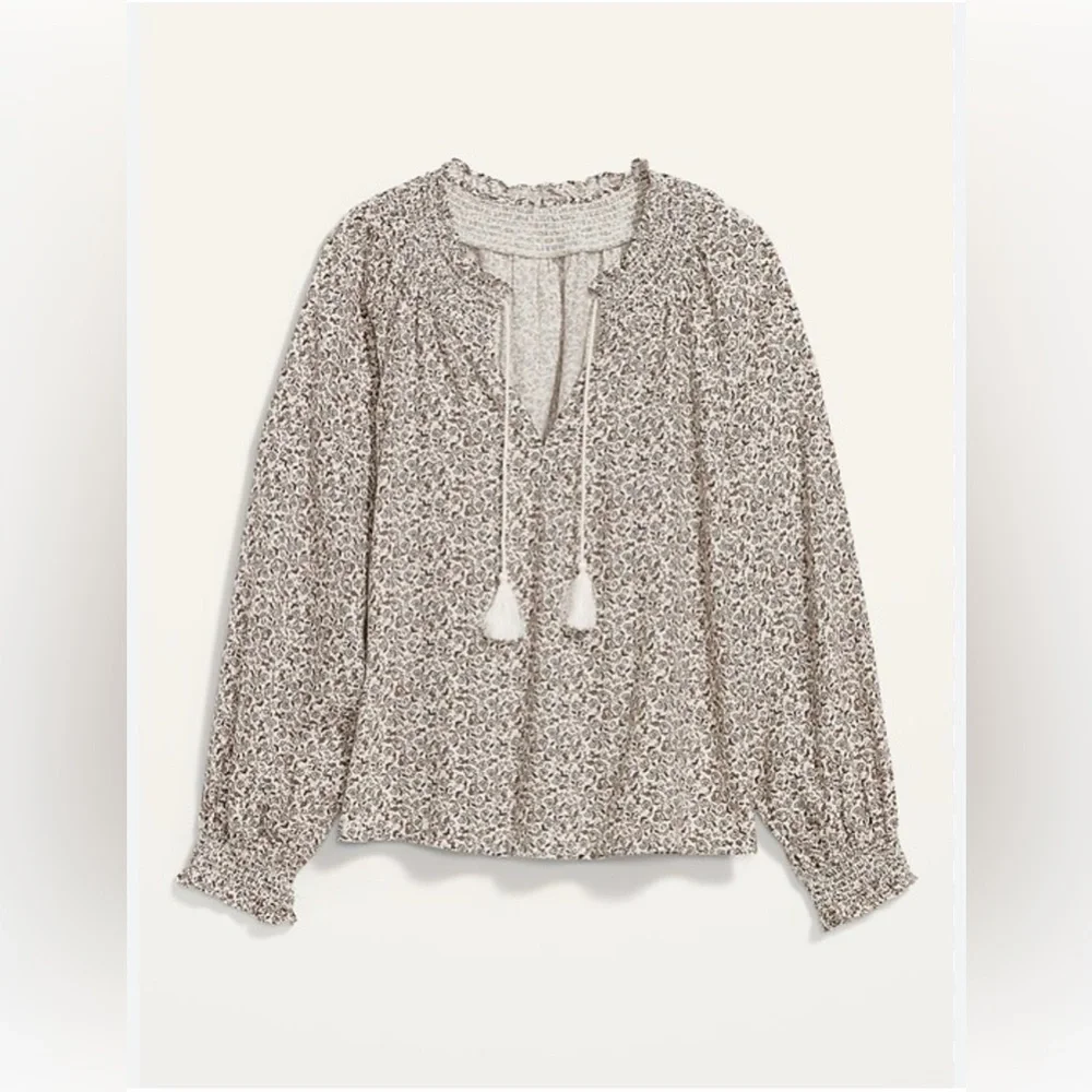 2/$20 - XL - Floral Print Old Navy Peasant Blouse with puffy sleeves- Beige - Picture 2 of 11